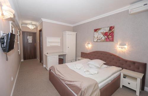 Baile Herculane House | Pensiune Restaurant Select