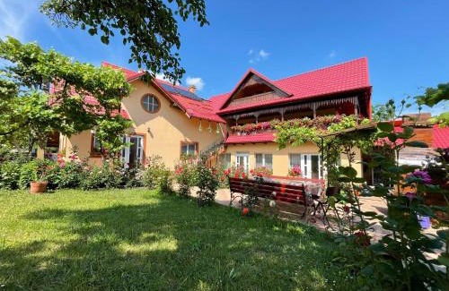 Agapia House | Pensiunea Alina