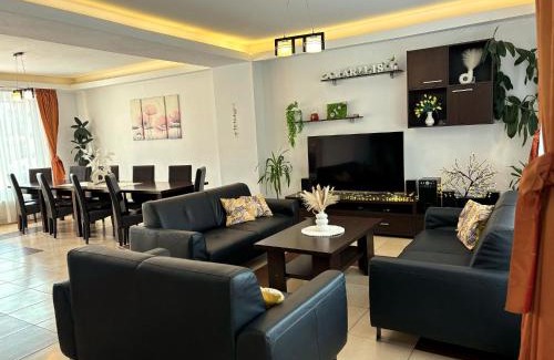 Moieciu House | Pensiunea Amarilis