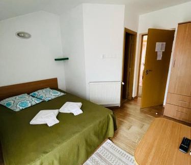 Tirgu Ocna House | Pensiunea Amelia