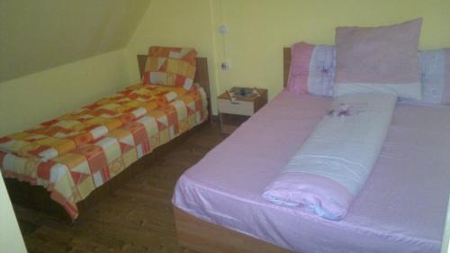 Chiscau House | Pensiunea Anisoara