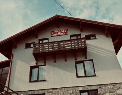 Busteni House | Pensiunea Atlantis