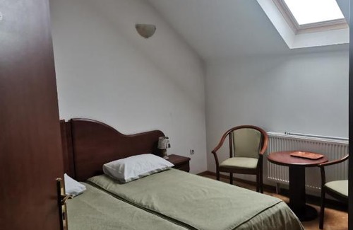 Baile Olanesti House | Pensiunea Belladonna Baile Olanesti