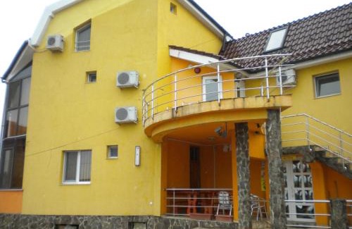 Baile Felix House | Pensiunea Carmena