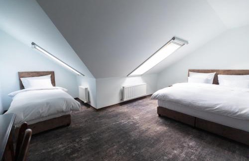 Tirgu Jiu House | Pensiunea Casa Vera