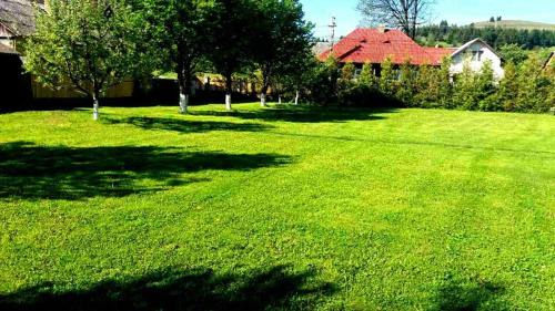 Manastirea Humorului House | Pensiunea Cristiana-Bucovina