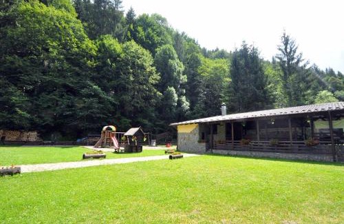 Lunca Bradului House | Pensiunea Denisa