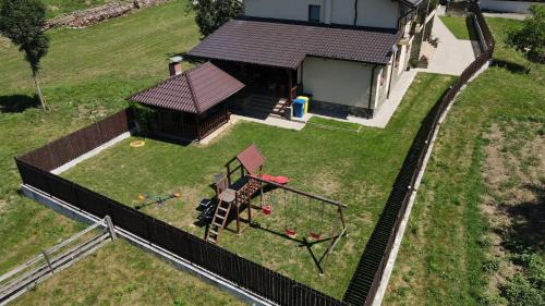 Budureasa House | Pensiunea Eden