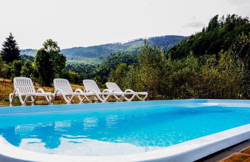 Uricani House | Pensiunea Fish Valley