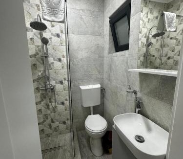Tunari House | Pensiunea GRS Tunari