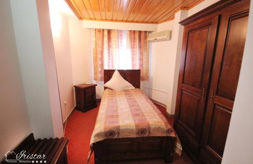 Falticeni Hotel | Pensiunea Iristar