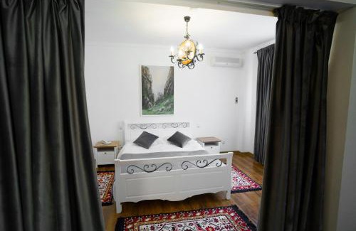 Corunca House | Pensiunea Koronka