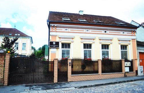 Sfantu Gheorghe House | Pensiunea Lucia
