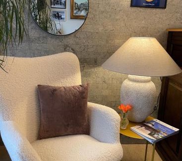 Alba Iulia House | Pensiunea Marylou