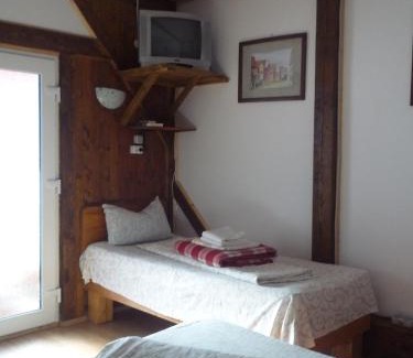 Sibiel House | Pensiunea Mioritica