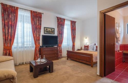 Vladeni House | Pensiunea Morii