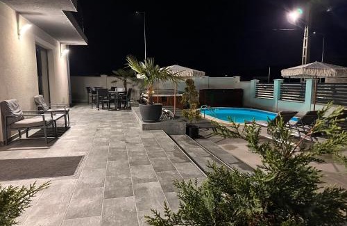 Baile Felix House | Pensiunea NOVO