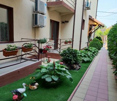 Costinesti House | Pensiunea Orion