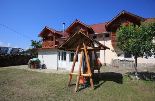 Poiana Teiului House | Pensiunea Paradiso