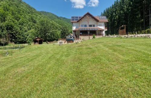 Zagra House | Pensiunea Poiana Țibleș