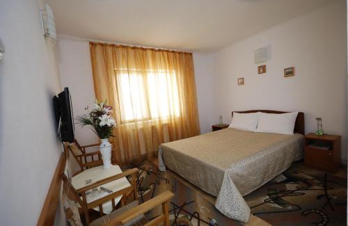 Curtea De Arges House | Pensiunea Ruxi