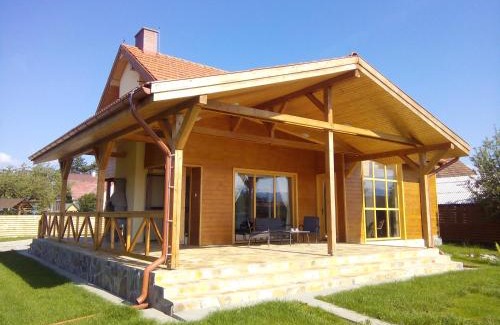 Danesti House | Pensiunea Szeptember
