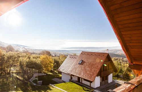 Lupeni House | Pensiunea Szilas Panzió