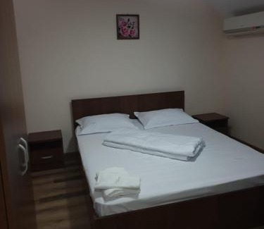 Micesti House | Pensiunea Vânătorului