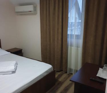 Micesti House | Pensiunea Vânătorului