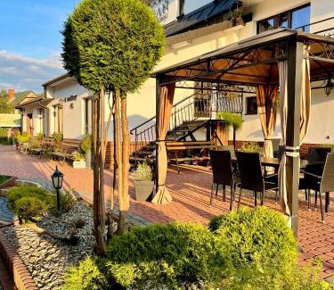 Ochotnica Dolna Hotel | Pensjonat LUBAŃ