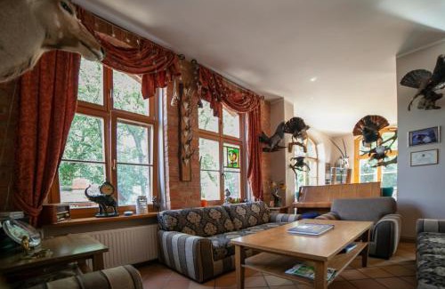 Cedynia Bed & Breakfast | Pensjonat Myśliwski