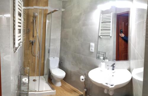 Busko-Zdroj Bed & Breakfast | Pensjonat Zamek Dersława