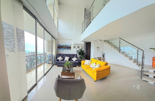 Ibague Apartment | Penthouse 3-bedroom apartment in pleasant Ibagué with AC, WiFi and terrace