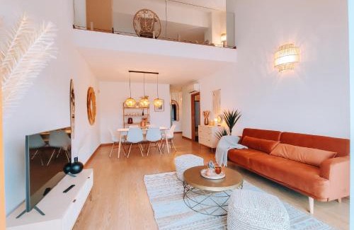 Viana do Castelo Apartment | Penthouse at Cabedelo Beach with Ocean View