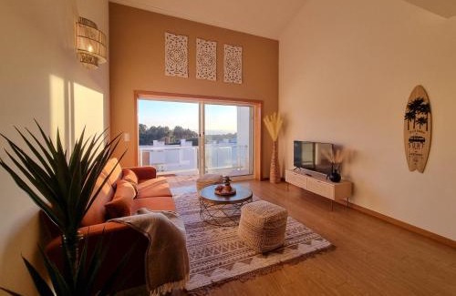 Viana do Castelo Apartment | Penthouse at Cabedelo Beach with Ocean View