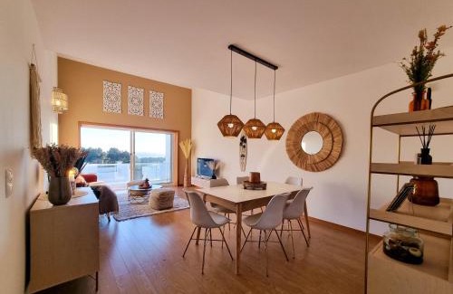 Viana do Castelo Apartment | Penthouse at Cabedelo Beach with Ocean View