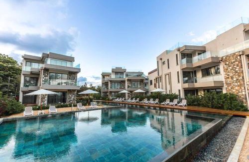 Poste Lafayette Apartment | Penthouse Beachfront Ocean Terraces residence, Poste Lafayette-Apt-D3