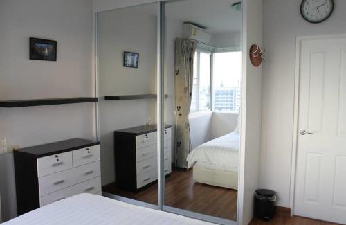 Bang Na Apartment | Penthouse by JJ