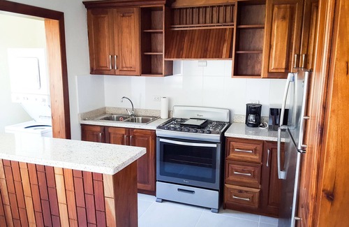 El Cortecito Condo | Penthouse Condo/Private roof deck. Steps to the Beach! -WiFi and Cable TV