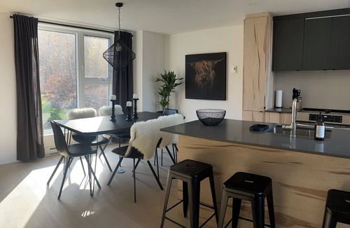 Bromont Condo | Penthouse d’Exception à Louer – Vue Panoramique et Couchers de Soleil à Bromont
