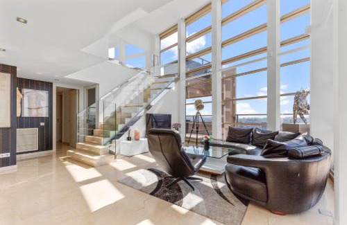 Diagonal Mar i el Front Maritim del Poblenou Apartment | Penthouse Duplex with Epic Views