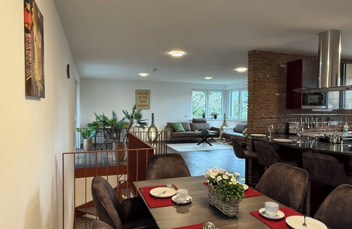 Ockershausen Apartment | Penthouse Habicht, large penthouse with roof terrace in a quiet location, 2 carports