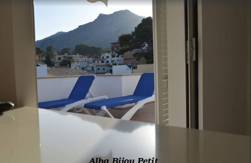 Cala San Vicente Apartment | Penthouse in Cala Sant Vicenç, Pollensa. 25 m2 + Terrace 55m2