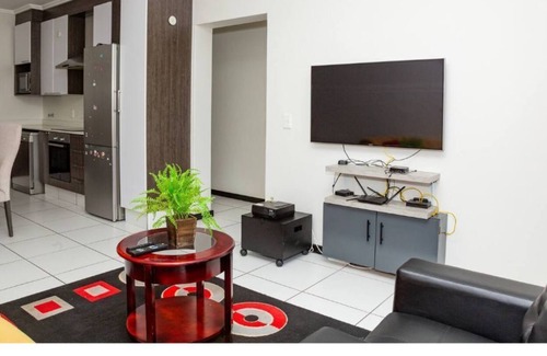 Greater Johannesburg Metropolitan Area Condo | Penthouse in Fourways
