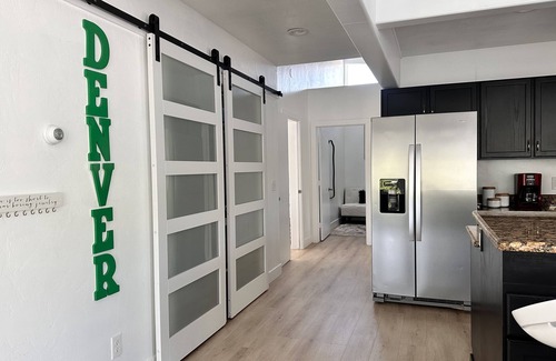 City Park West Apartment | Penthouse in heart of Capitol Hill , Uptown