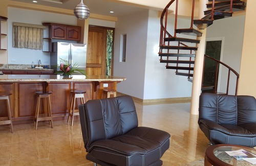Naranjos Agrios Condo | PENTHOUSE in LAKE ARENAL with POOL, FULL KITCHEN