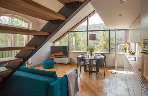 Business District Apartment | Penthouse in the City Center