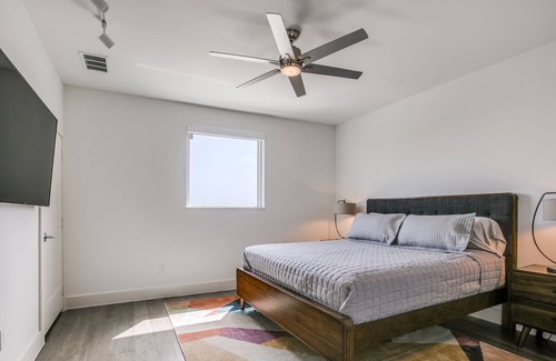 Cedars House | Penthouse in the City - Enjoy the View!