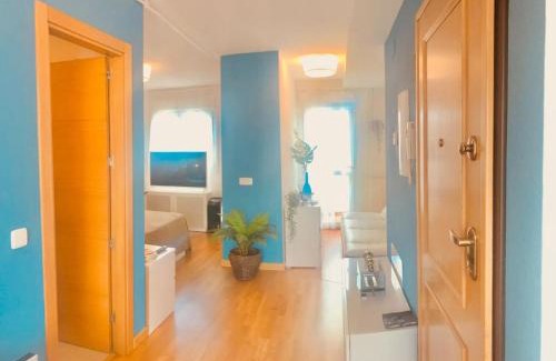 San Diego Apartment | PENTHOUSE INDEPENDIENTE a 3 paradas en metro de ATOCHA (estacion central Madrid)