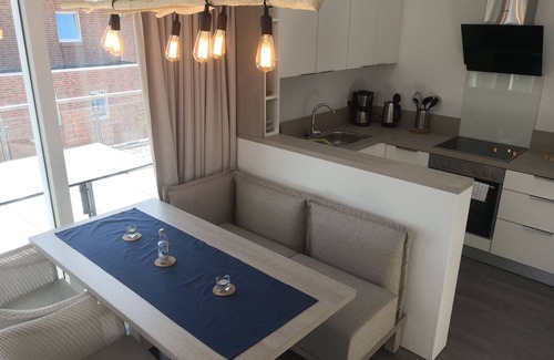 Wangerland Apartment | Penthouse "Meeresrauschen" : Luxury vacation in Hooksiel on the North Sea.